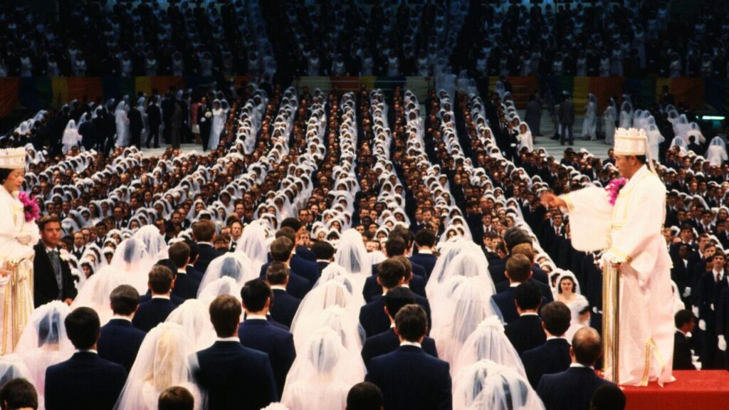 統一教会の合同結婚式がヤバイ